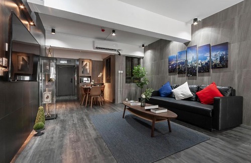 Tsim Sha Tsui Apartment | Les Barons