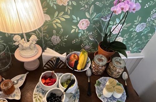 Verteuil-sur-Charente Bed & Breakfast | Les Bruyeres Chambres dhotes et Gite