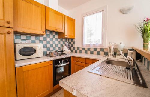 Noalhac House | Les Chalets de la Vallee du Bes
