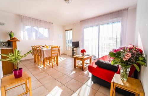 Noalhac House | Les Chalets de la Vallee du Bes