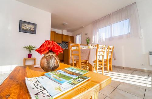 Noalhac House | Les Chalets de la Vallee du Bes