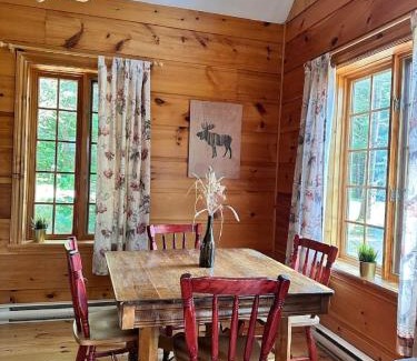 Saint-Joachim Ski Chalet | Les Chalets sur le Cap