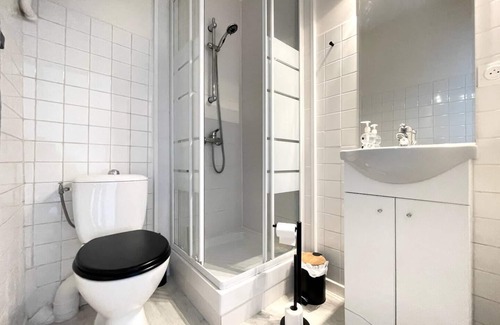 Bayeux Apartment | Les Chats Pitres