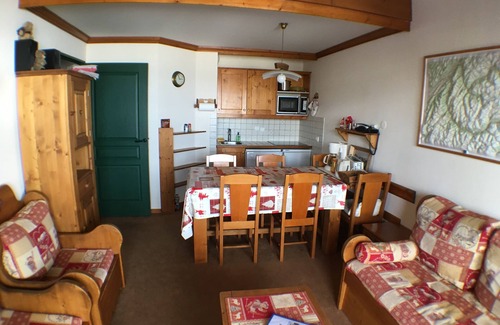 Bellentre Apartment | Les Coches: Luxury DUPLEX, charming, wonderful view, direct access on skis