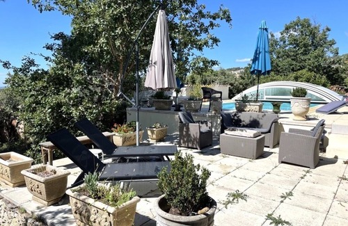Saint-Saturnin-les-Apt Cottage | les Colombes 70 m² vue Luberon, Pres Village, Dans la Garrigue, Piscine Chauffée