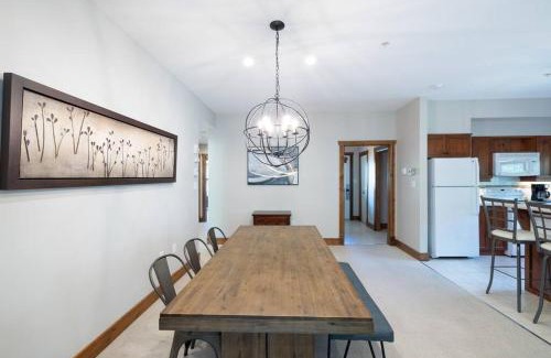 Tremblant-Les-Eaux Apartment | Les Eaux Tremblant - Luxury Chalet with Pool & Spa and AC