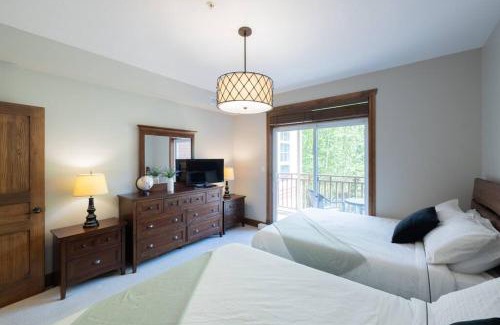 Tremblant-Les-Eaux Apartment | Les Eaux Tremblant - Luxury Chalet with Pool & Spa and AC
