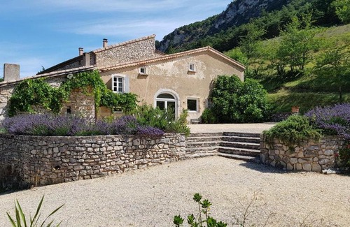 Plan-de-Baix Bed & Breakfast | Les Fonts de Baix