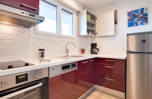Quiberon Apartment | Les Gemeaux by Interhome