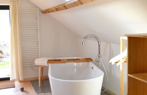 Lascabanes House | Les Hauts de Lascabanes, quiet guesthouse in Quercy Blanc