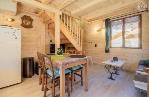 Saint-Pierre-de-Curtille Bed & Breakfast | Les inseparables