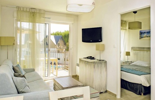 Benodet Apartment | Les Jardins d'Arvor by Interhome