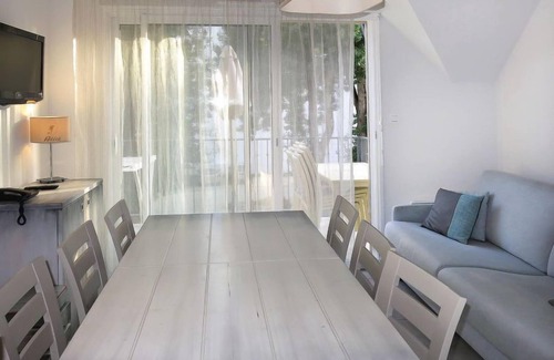 Benodet Apartment | Les Jardins d'Arvor by Interhome