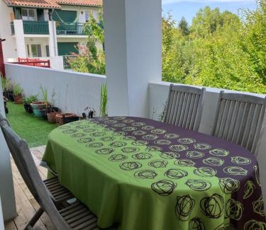 Arbonne House | Les jardins du Bil Toki