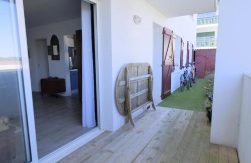 Arbonne House | Les jardins du Bil Toki