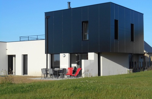 Tregon House | Les Libertais between sea and countryside