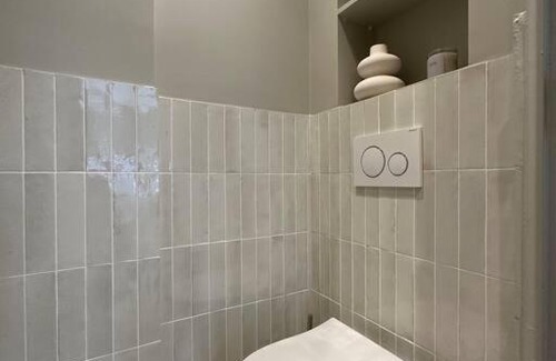 Billancourt–Rives de Seine Apartment | Les Maisons de CharlocHomes, F3 standing avec balcon