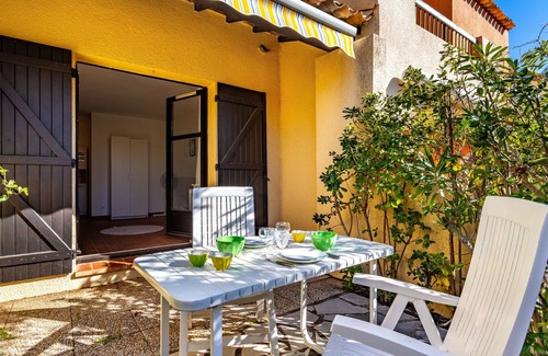 Cavaliere Apartment | Les Mas de Pramousquier by Interhome