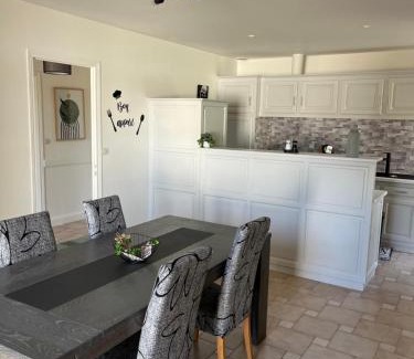 Thenezay House | Les Murmures du Thouet
