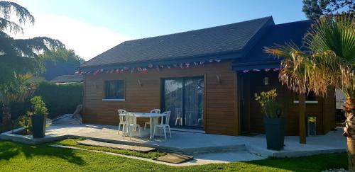 Surrain Ski Chalet | Les Mystères D'Omaha Beach