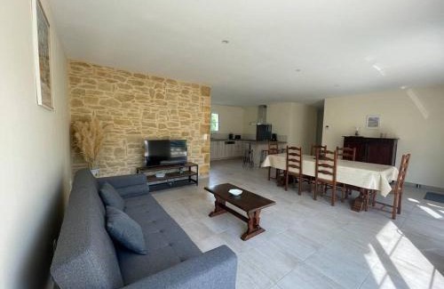Sarlat-la-Caneda Villa | Les Pins*Calme*Confort*Piscine