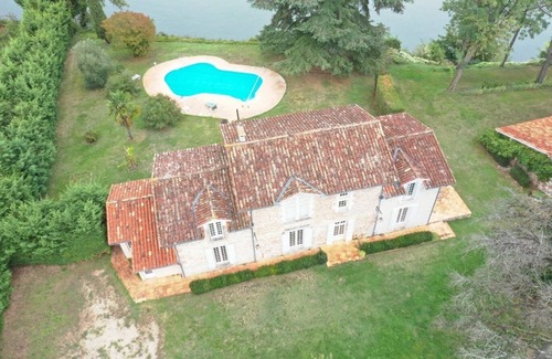 Villeneuve-sur-Lot House | Les Rives du Lot - Piscine au bord du fleuve