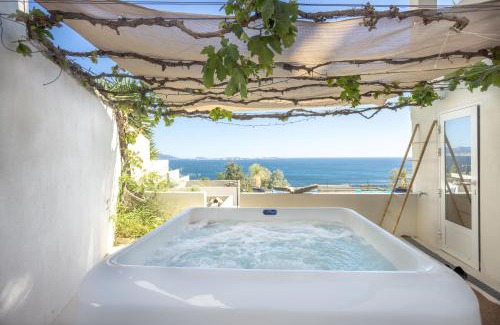 L'Estaque House | LES SUITES LOVE 3 SPA VUE MER PISCINe