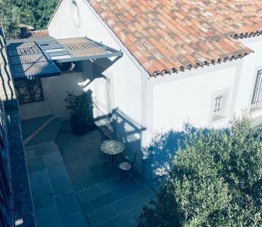 Ensues-la-Redonne Bed & Breakfast | Les terrasses des Anthenors