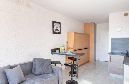Mimizan-Plage Apartment | Les vagues by Interhome