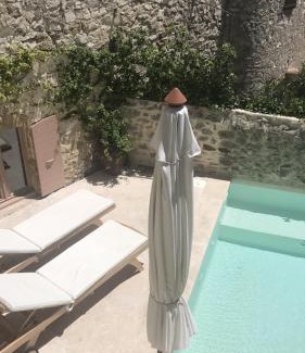 Montfort Bed & Breakfast | Les Vieux Murs