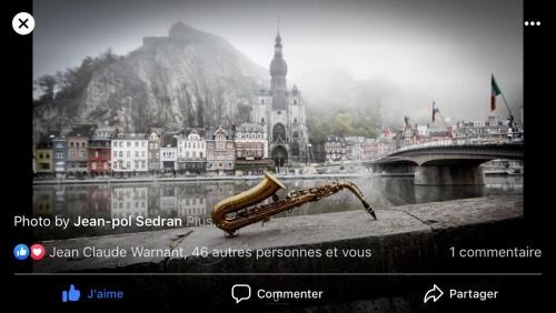 Leffe House | Les Voisins De Mr Sax