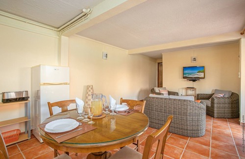 Le Vauclin Apartment | Les Xisoras - One Bedroom Apartment, Sleeps 2