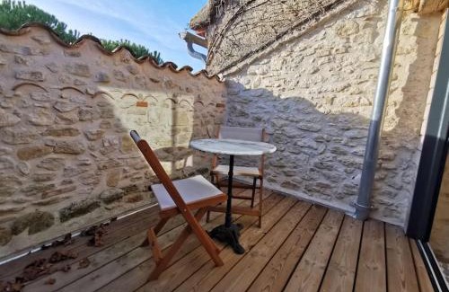 Aussac House | L’ESPRIT JANADE – GITE 4 A 6 PERSONNES.