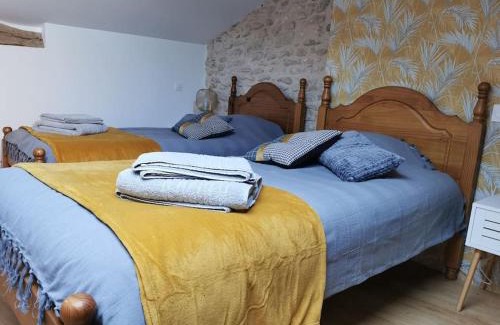 Aussac House | L’ESPRIT JANADE – GITE 4 A 6 PERSONNES.