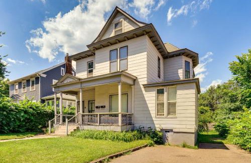 West Side Apartment | Less Than 2 Mi to Dtwn and Mississippi River West Side Home