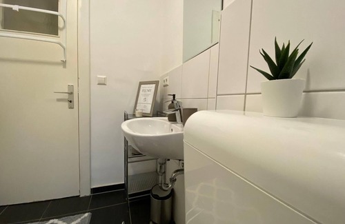 Neumuenster House | Lessingstraße 13 - 3 bedrooms with balcony