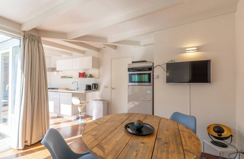 Sint Maartenszee House | Leuke, Moderne Vakantiebungalow Voor 2 Personen op Park Duinland in Sint Maartenszee!
