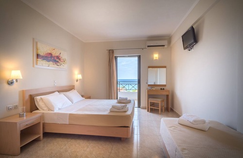Xirokastello Hotel | Levantino Studios