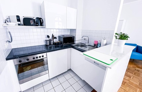Zentrum-West Apartment | Levax Living - 54qm Stylish Apartment With Balcony Near Clarapark