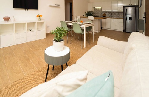 Centro Apartment | LEVEL 1, Charming 2-bedroom apartment with AC, WiFi in serene Samaná