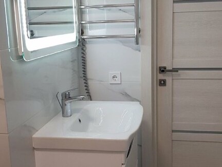 Pozniaky Apartment | Level 23 - Sky View Apartment