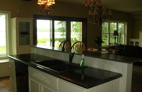 Ossipee Cabin | Level Elevation-TWO weeks left for the Summer of 2025 July 11-18 and Aug. 22-29