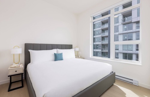Port Moody Hotel | Level Port Moody- Two Bedroom Suite