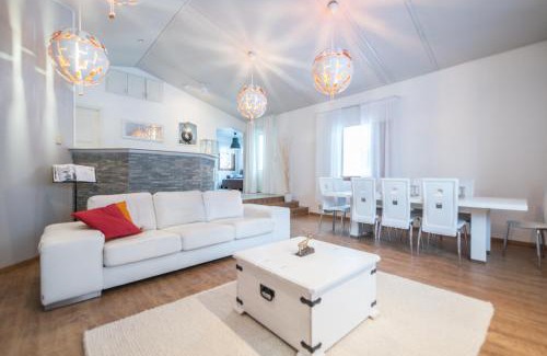 Sirkka House | Levi White House