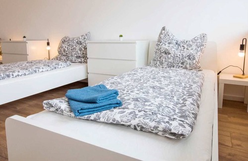 Langen Apartment | Lg01a - Schöne Ferienwohnung in Langen, 92qm, 3 Zimmer, Max. 5 Personen