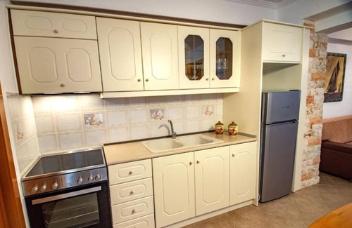 Liapades Cottage | Liapades Cottage near Rovinia Beach | 2 bedrooms