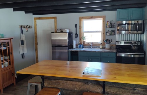 Stockdale Cottage | Liberty RetreatnNo Added Fees!