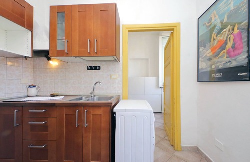 Rione XVIII Castro Pretorio Apartment | Liberty Square Vicenza Loft in the heart of the historical center of old Rome.
