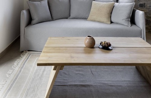 Sourpi Apartment | Lichnos Luxury Maisonette 1