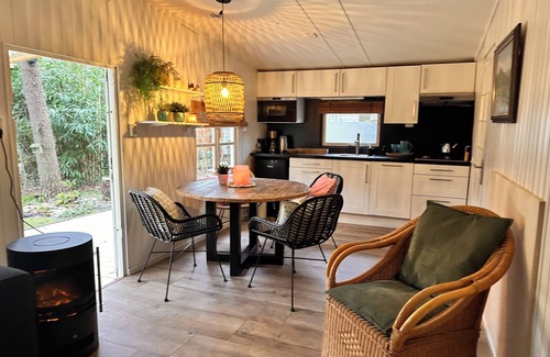 Zuidwolde House | Lief Boshuisje in Bosrijk Gebied